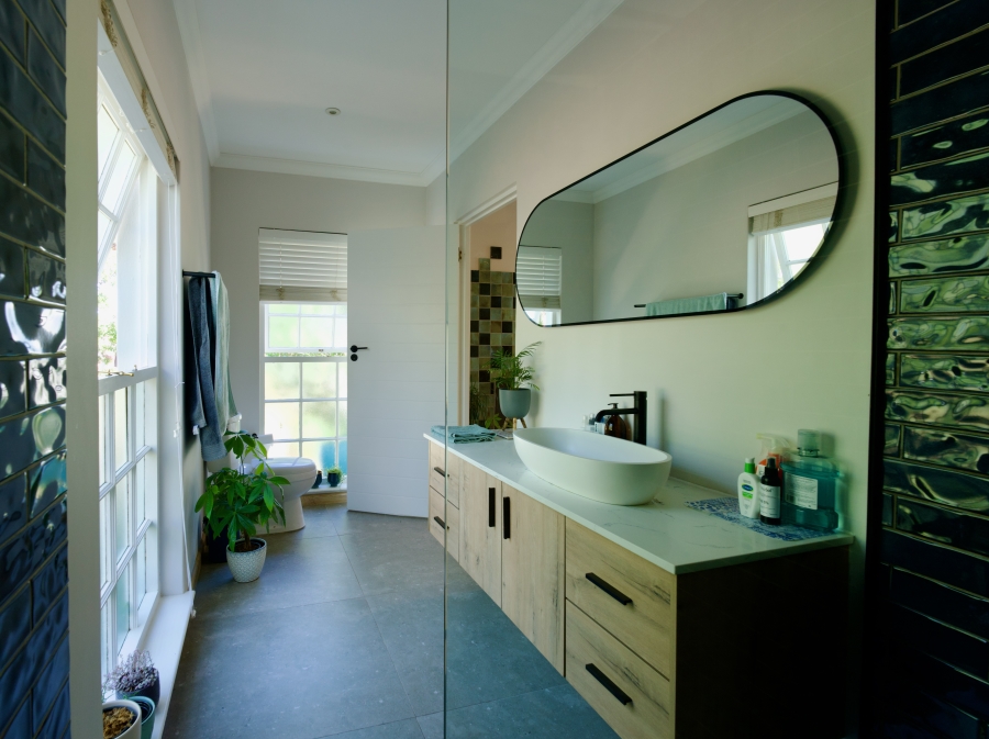 2 Bedroom Property for Sale in Zevenwacht Farm Village Western Cape